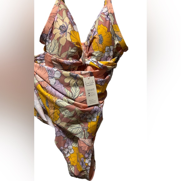 Cupshe Floral Swim Dress - Picture 7 of 9